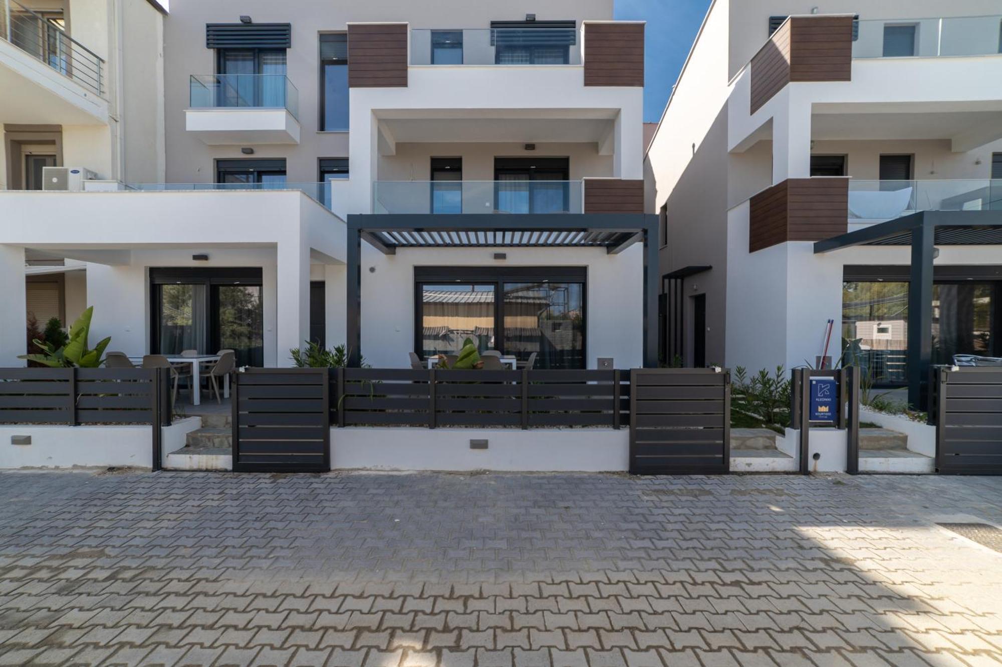 Ferienwohnung Kleoniki & Irida Residential Complexes Ofrínion Exterior foto