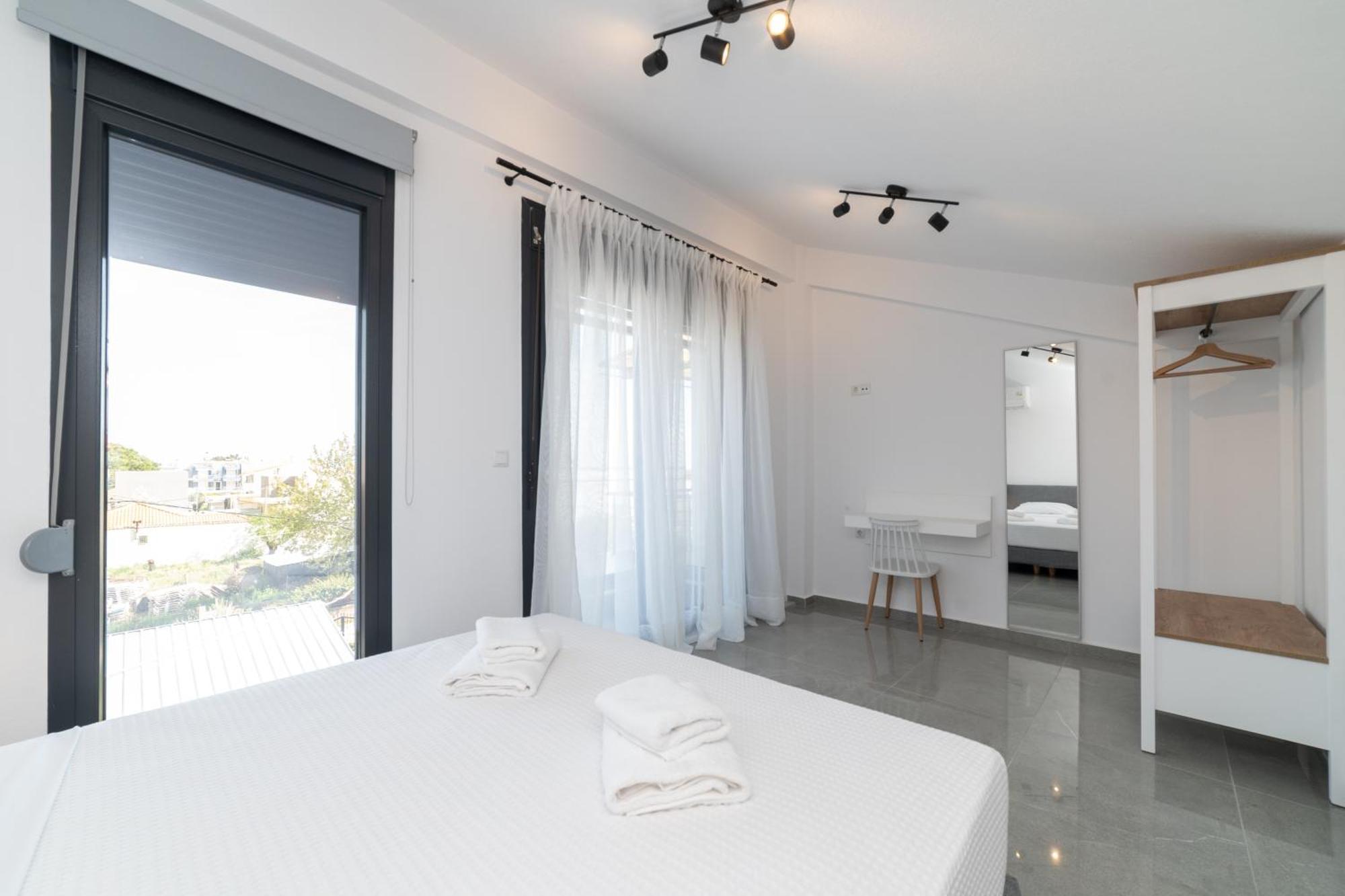 Ferienwohnung Kleoniki & Irida Residential Complexes Ofrínion Exterior foto