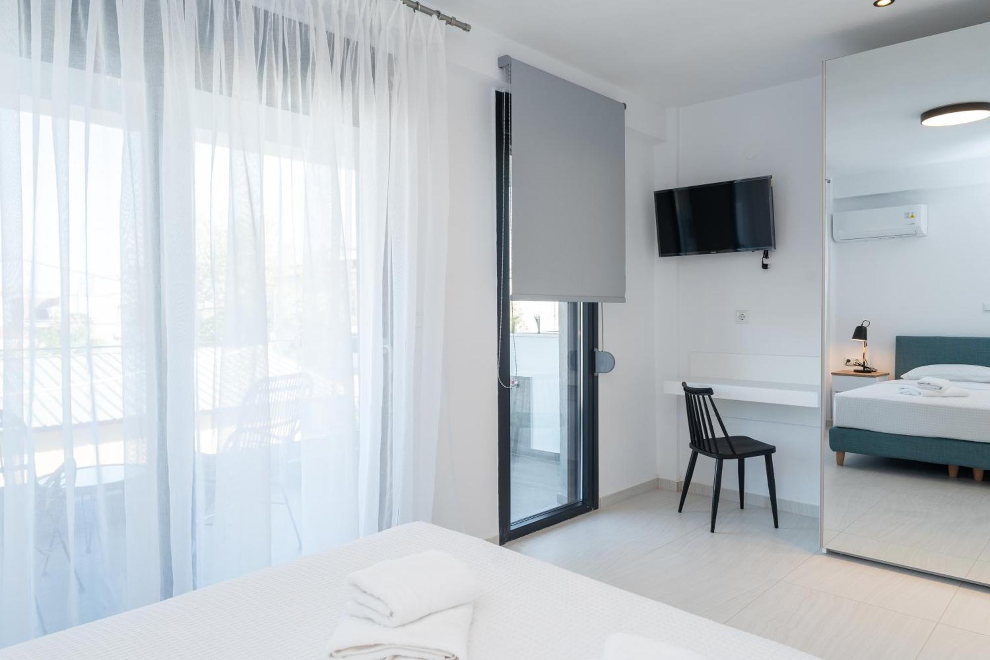 Ferienwohnung Kleoniki & Irida Residential Complexes Ofrínion Exterior foto